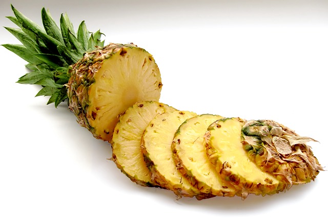 plátky ananasu